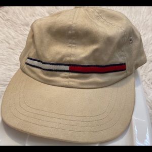 Tommy Hilfiger Hat